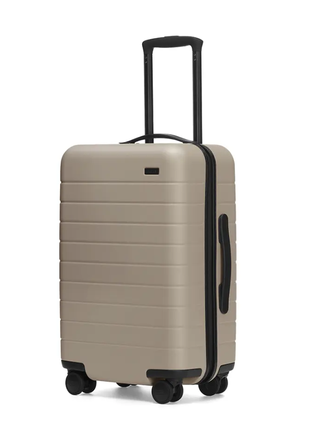 Popular Utah Blogger and Maskcara Beauty Artist Kelly Snider Valentines Day Gift Ideas for him; image of a Batter Inclusive Carry-on for travel.