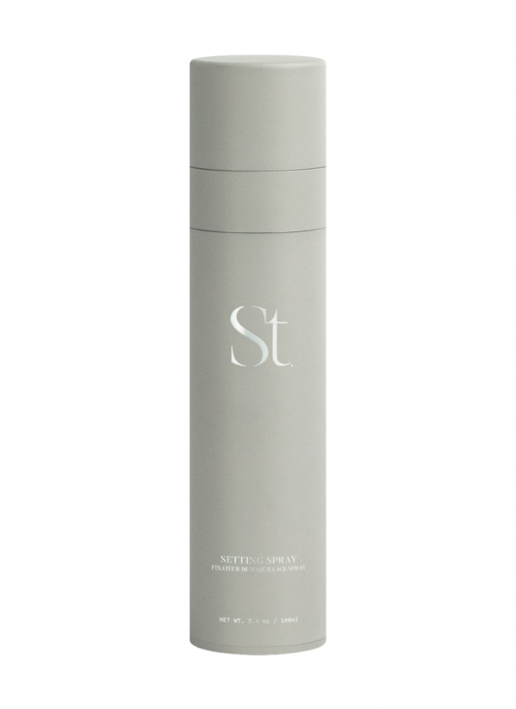 Seint Setting Spray is the perfect finishing touch to your makeup routine! www.kellysnider.com