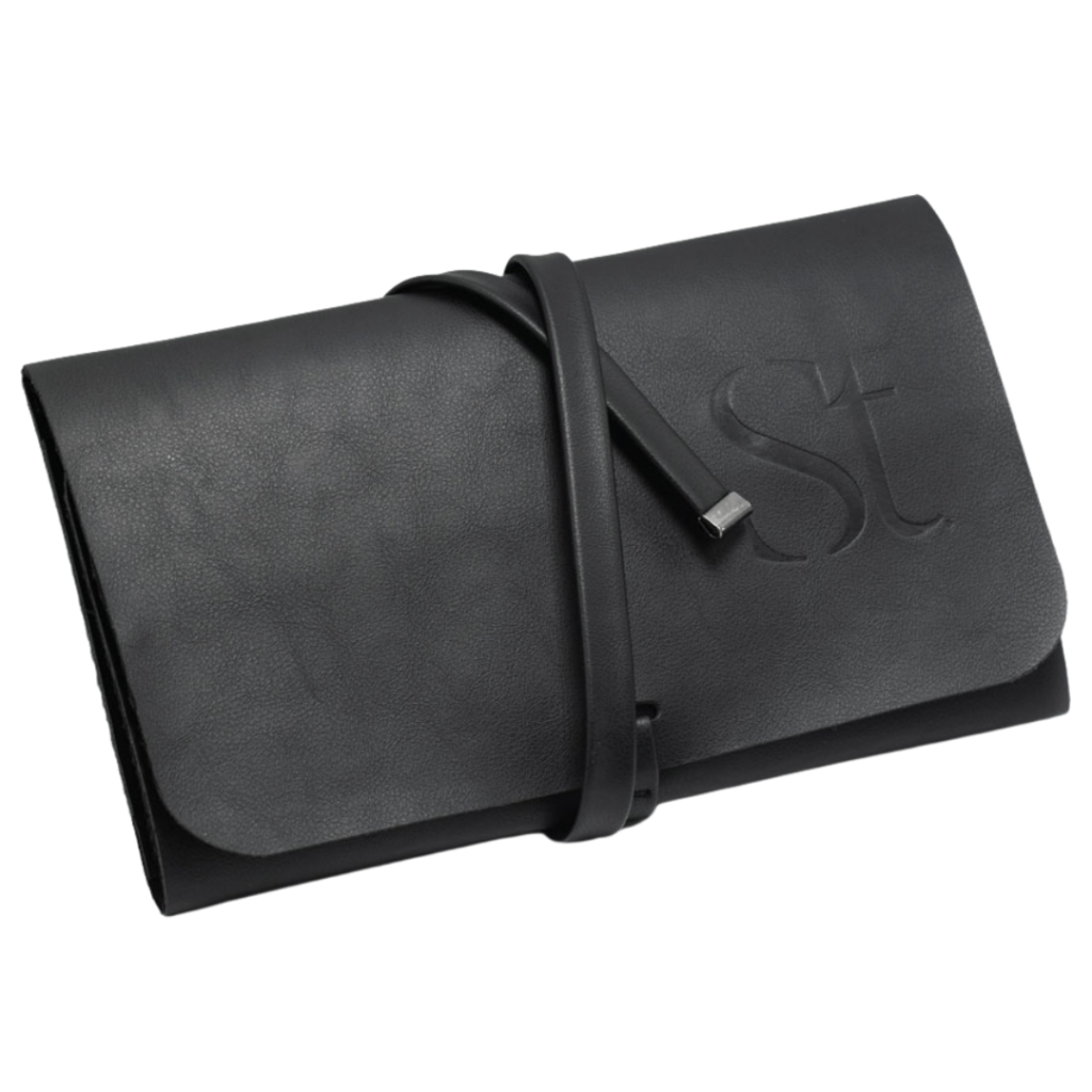 Keep your makeup brushes safe in Seint's Brush Holder