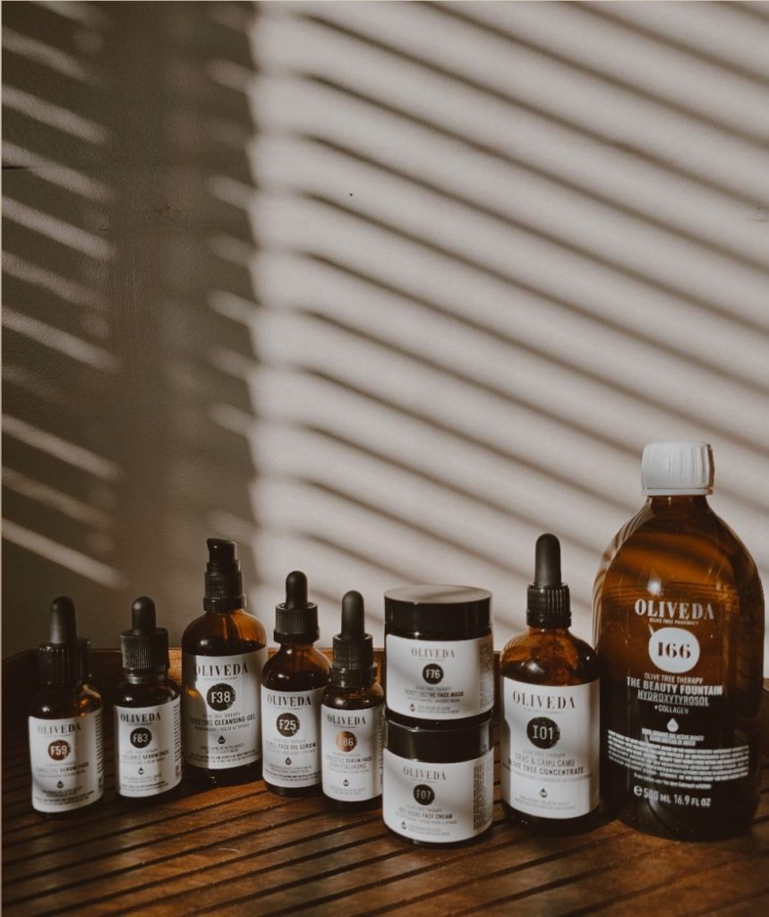 Clean Summer Skincare: Hydrate, Protect & Glow